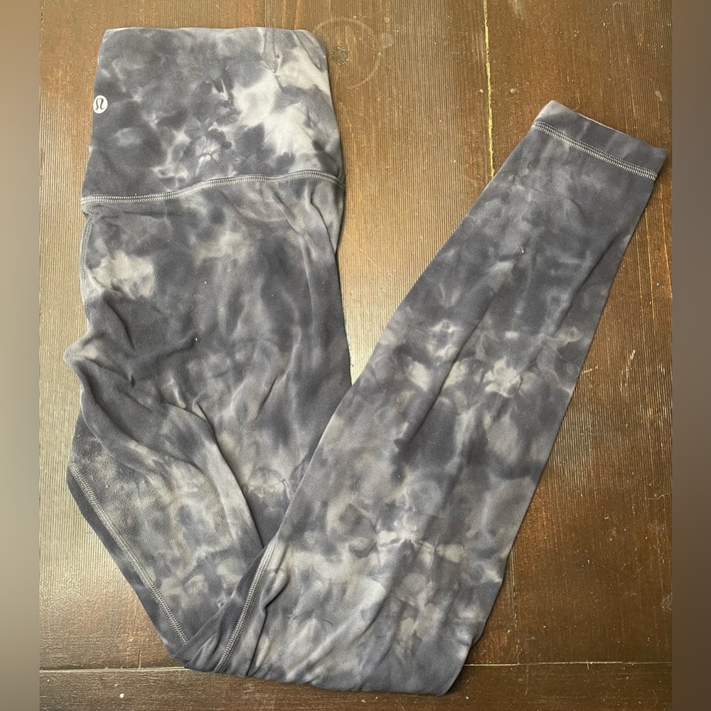 Lululemon Align 28” Size 10 Diamond Dye
